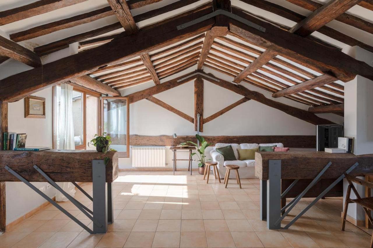 Amazing Penthouse With Terrace And Rooftop In Trastevere Rome Exterior photo